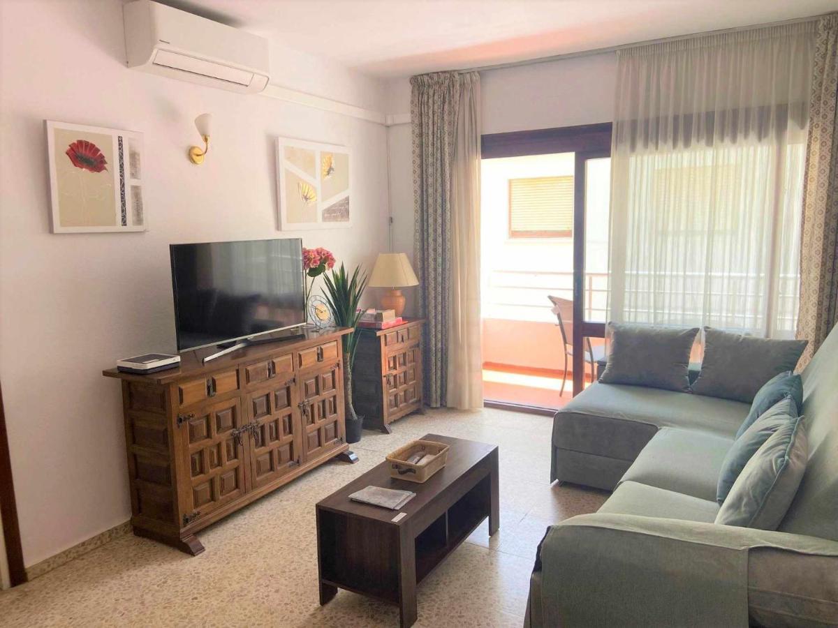 Victoria Home & Parking Estepona Extérieur photo
