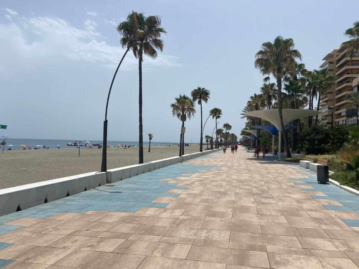 Victoria Home & Parking Estepona Extérieur photo